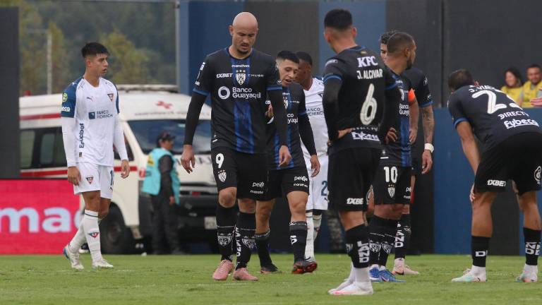 Jugadores de independiente del Valle en el partido frente a la Liga de Quito por LigaPro 2026.