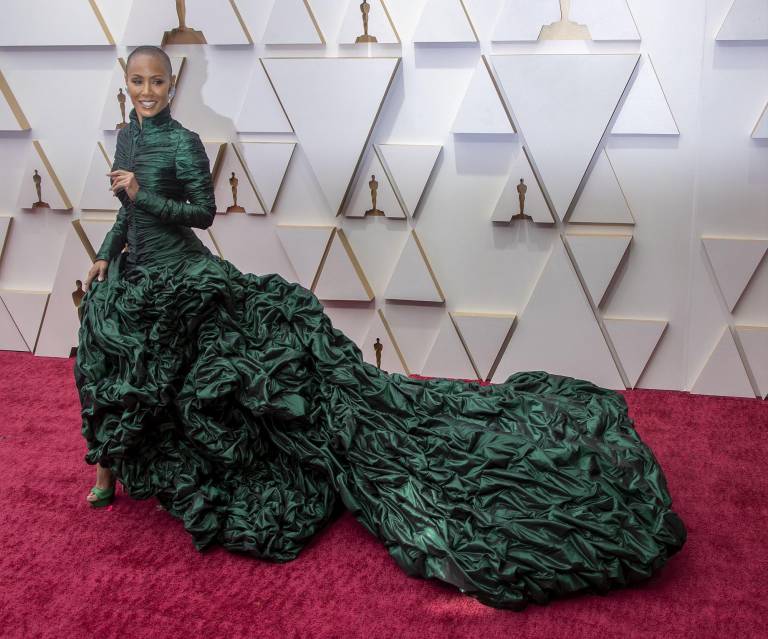 $!Jada Pinkett Smith posa en la alfombra roja de los Premios Óscar hoy, en el Teatro Dolby de Los Ángeles, California (EE.UU.). EFE/ Javier Rojas