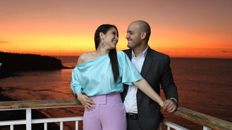 Hasta que nos volvamos a ver, cántame siempre, esposa del fallecido alcalde de Manta, Agustín Intriago, comparte emotivo video