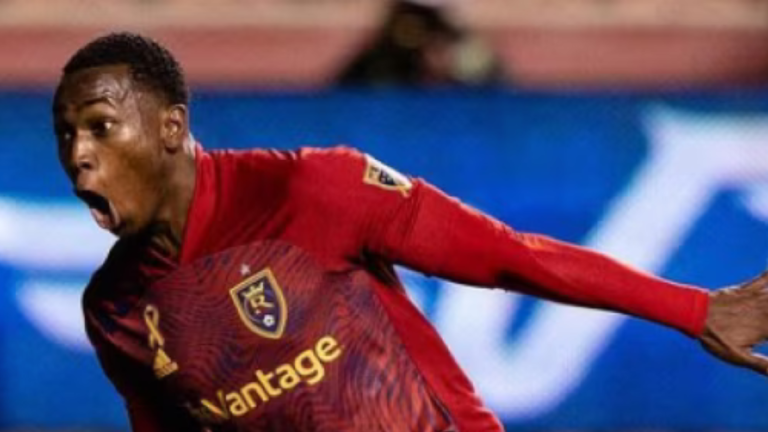 VIDEO | El ecuatoriano Anderson Julio marca gol de lujo en el empate entre el Real Salt Lake y Los Angeles Galaxy