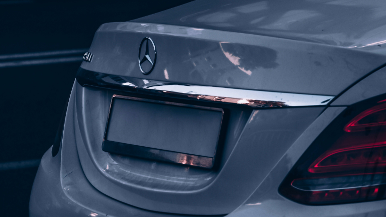 Se retuvieron 55 vehículos, la mayoría por no llevar placas, en operativo desarrollado en el sur de Guayaquil