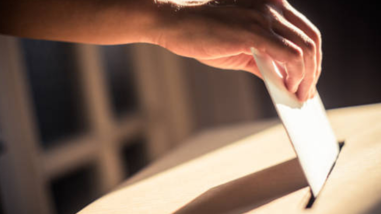 ¿Es feriado en Ecuador el lunes 21 de agosto, día siguiente al de las elecciones?