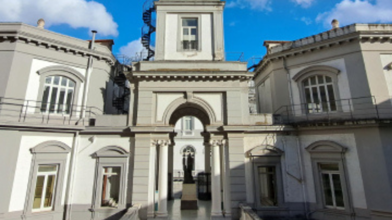 La Universidad de Nápoles Federico II tiene cursos en línea gratuitos: Así puedes registrarte en la histórica institución