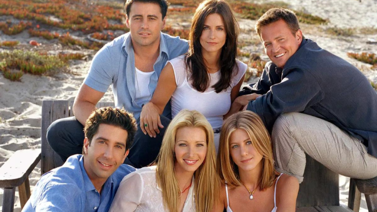 Fotografía en la que aparece el elenco principal de la popular sitcom Friends.