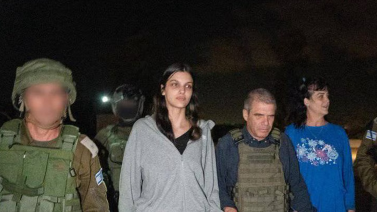 Judith y Natalie Raanan, una madre e hija estadounidenses, son las primeras rehenes liberadas por Hamás