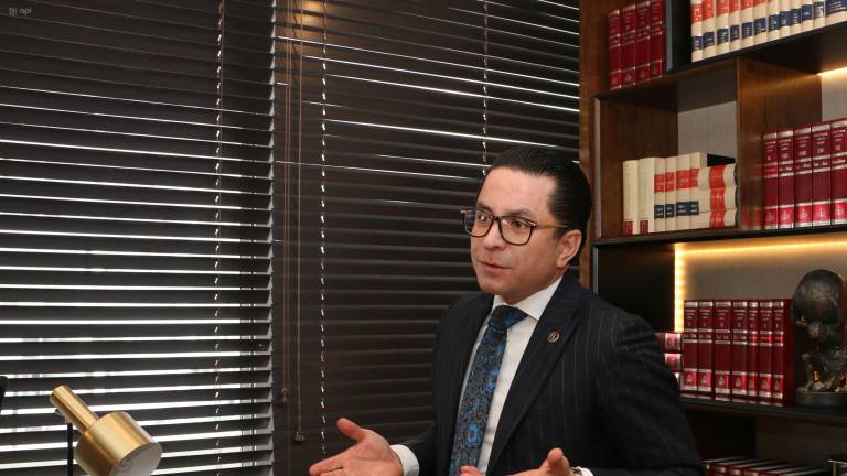 Abogado denuncia eliminación de correos de Celec que revelarían quién impulsó contrato con Progen