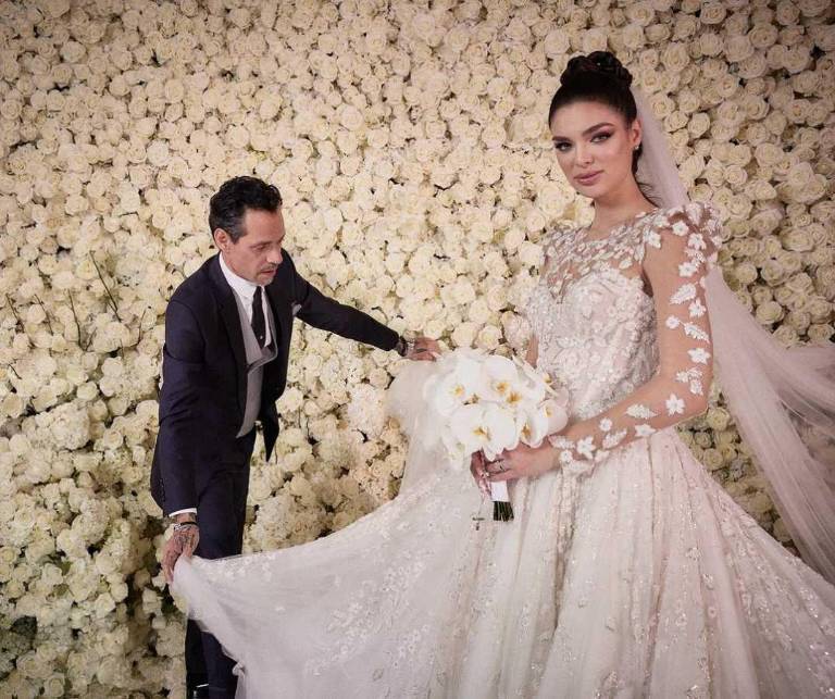 $!Marc Anthony y Nadia Ferreira revelan el rostro de su hijo después de 9 meses