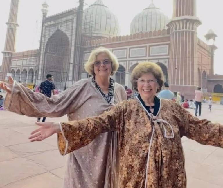 $!Estas dos mejores amigas de 81 años decidieron recorrer el mundo juntas