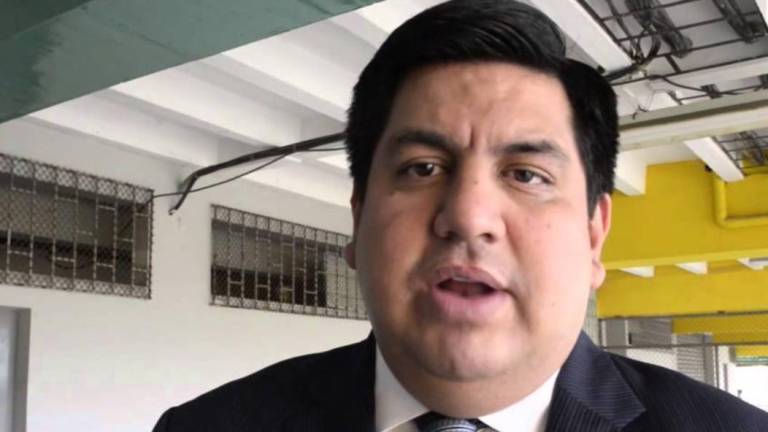 Urgente: asesinan al fiscal Édgar Escobar afuera del edificio de Fiscalía en Guayaquil