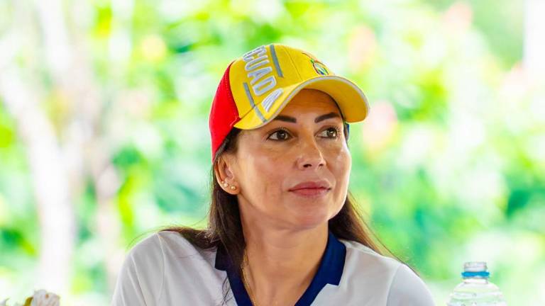 Lo mismo hizo ADN con Cynthia Viteri: Luisa González defiende su candidatura con Pachakutik