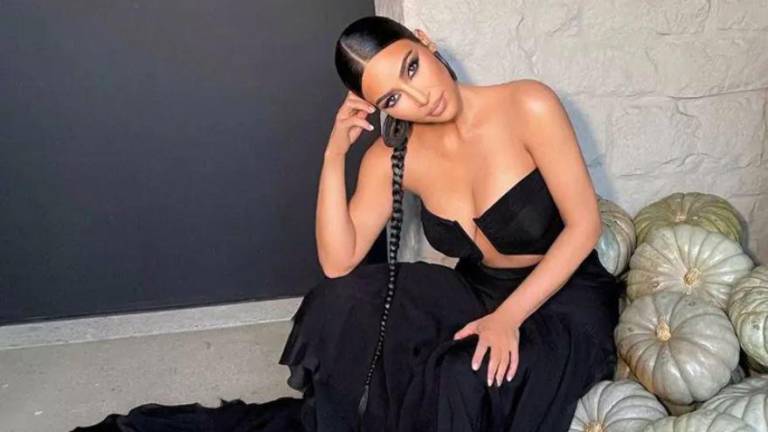 Kim Kardashian reveló que en uno de los tres intentos para pasar el examen, enfermó de COVID.