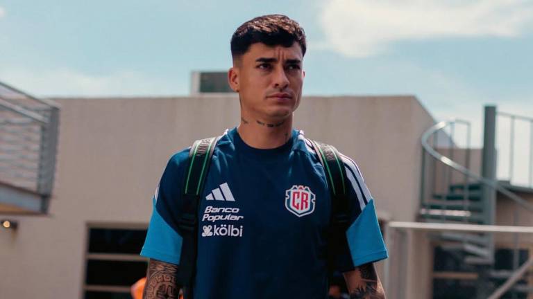 Detienen al futbolista costarricense Carlos Barahona por presunta extorsión