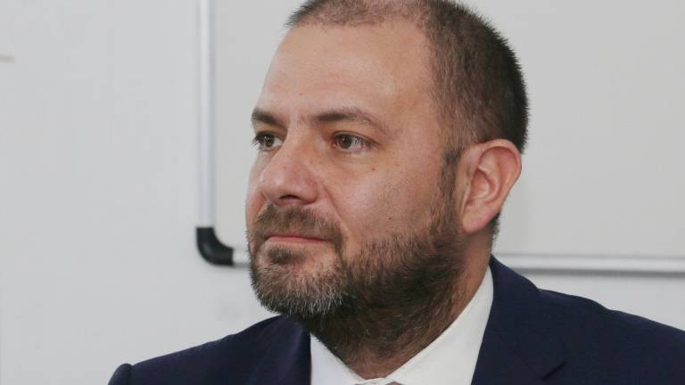 Juan Esteban Guarderas anuncia su precandidatura a la Alcaldía de Quito.