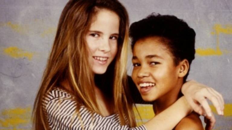 Así se ven los niños del video de Lambada