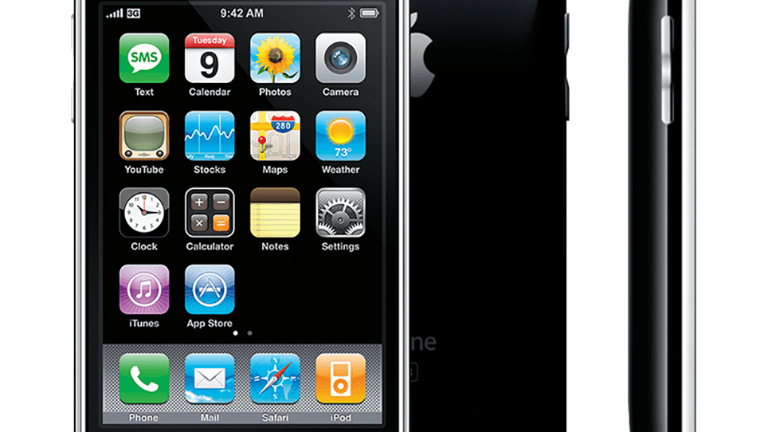 Diez años del iPhone, el teléfono que nació para "hacer historia"