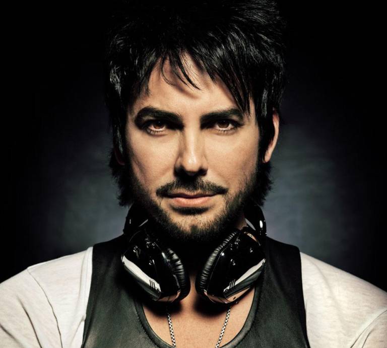 $!Beto Cuevas ha sido ganador tres veces de los Premios Grammy Latinos, dos junto a la Ley y uno en su carrera solita.