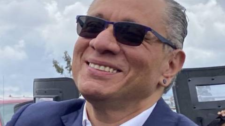 Glas, antiguo binomio del expresidente Rafael Correa, fue condenado por el Caso Sobornos y el Caso Odebrecht.