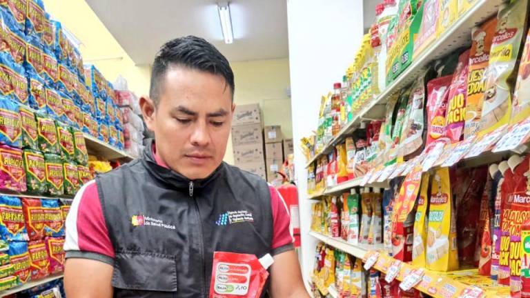Salsa de tomate con plomo fue detectada en Ecuador; ARCSA advierte sobre la contaminación