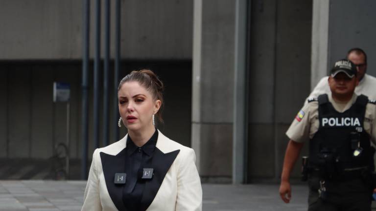 No podemos tolerar que se utilice el dinero de los ecuatorianos para beneficios privados, ha denunciado Mónica Palacios.