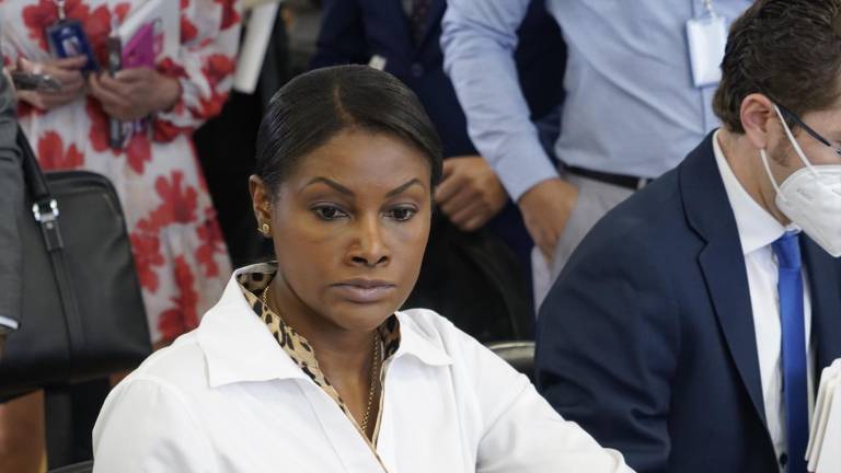 Fiscal Diana Salazar señala que gran parte del Estado está infiltrado por el narco y habla sobre amenazas a su vida