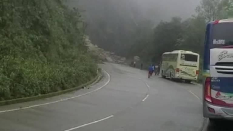 Cuatro vías cerradas y 22 parcialmente habilitadas. Conozca el estado de las vías en este feriado de carnaval