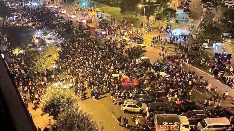 Temor a un repunte de COVID-19 tras las aglomeraciones en las fiestas de Quito