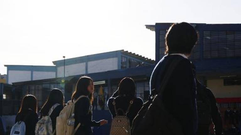 Gobierno anuncia plan para reforzar aprendizajes luego de que Ecuador registrara bajos resultados en pruebas PISA