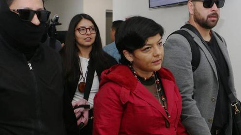 Caso Villavicencio: Hijas del excandidato presidencial piden excluir como acusadora particular a Verónica Sarauz