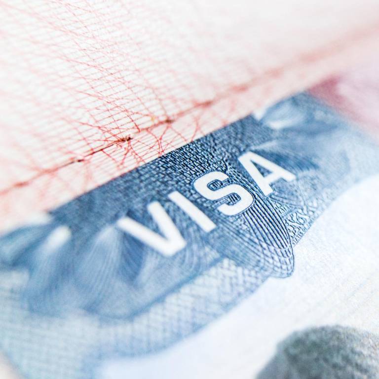 $!El Departamento de Estado instruyó revisar recursos económicos del solicitante para cubrir atención médica.