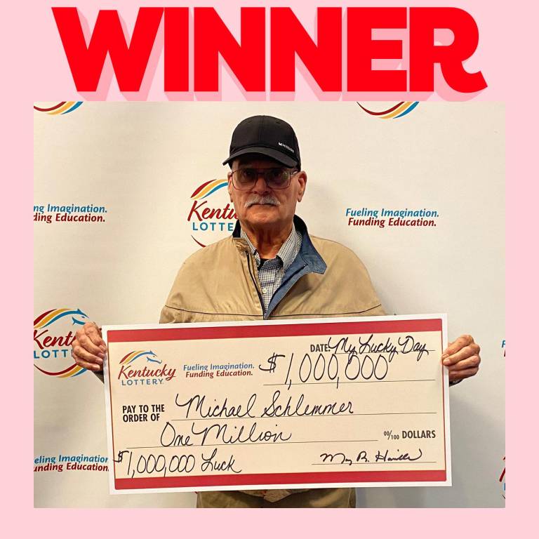 $!Hombre se convierte en millonario al comprar boleto de lotería en gasolinera