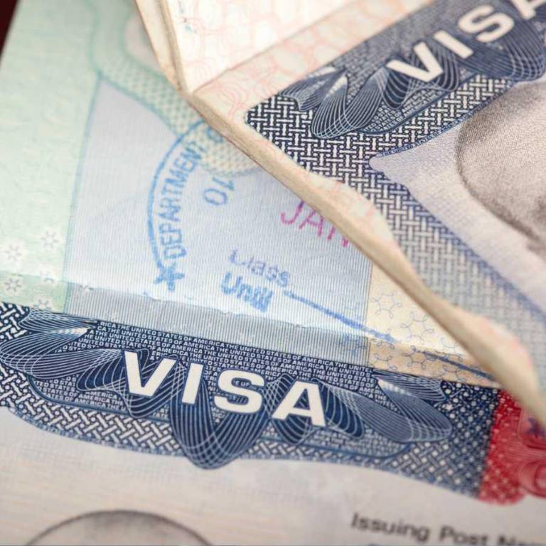 $!La ley también incrementa el valor del permiso de trabajo, asilo y ajuste de estatus.