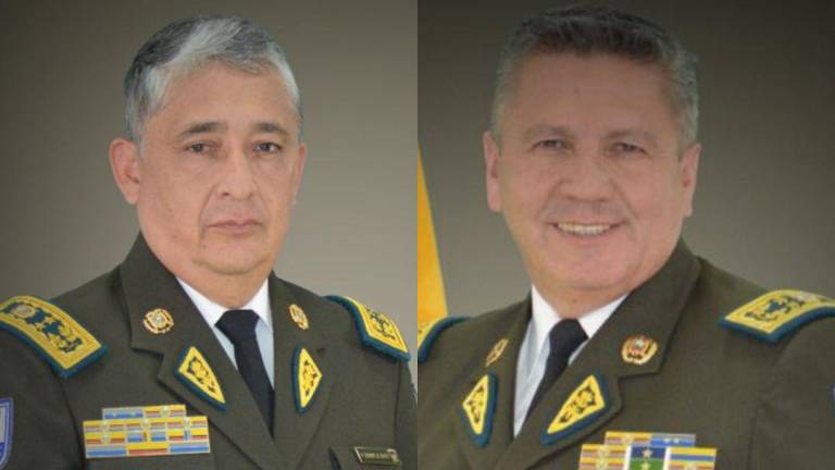 Dos generales quedaron fuera de la Policía, tras audios en los hablan sobre el archivo del informe 'León de Troya'