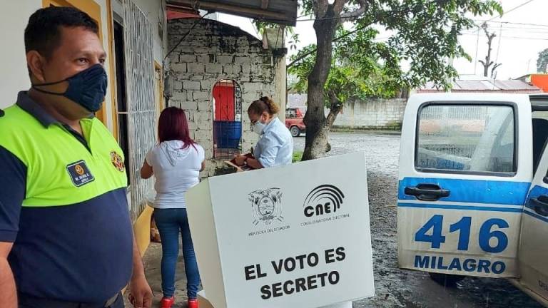 Voto en casa se desarrolló con medidas de bioseguridad en Ecuador