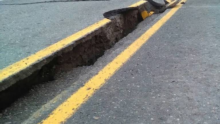 EE.UU. cancela la alerta de tsunami tras terremoto en Alaska