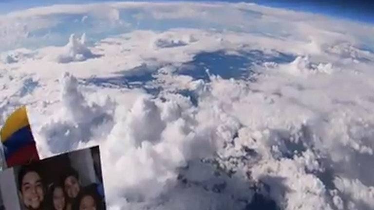 Así se ve la tierra desde la estratósfera captada con una cámara en un globo