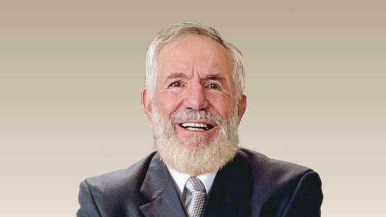 Jacobo Bucaram Ortiz, quien falleció a los 77 años, se dedicó a tres facetas durante su vida: el atletismo, la política y la academia.