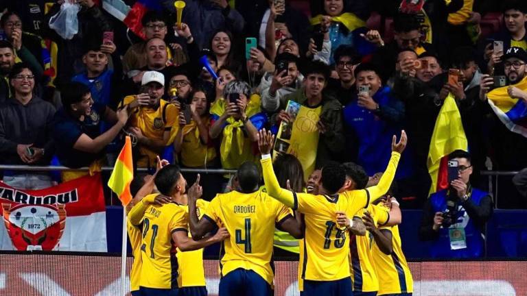 La Tri celebrando el gol de John Yeboah a Marruecos en su último amistoso.