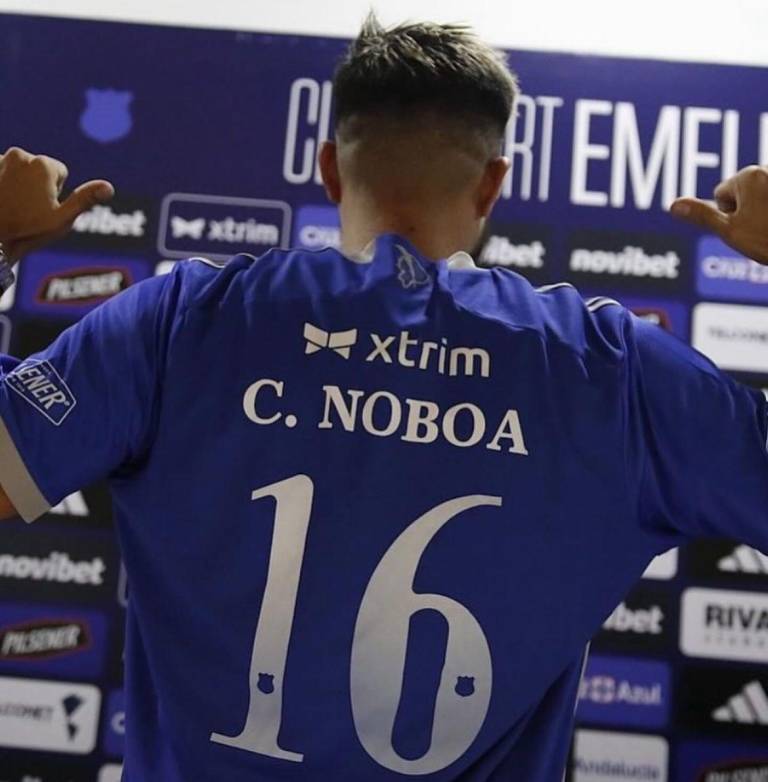 $!Christian Noboa viste la camiseta número 16 del CS Emelec de Guayaquil.