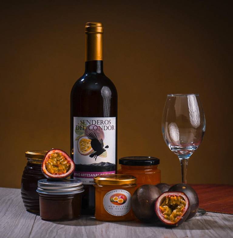 $!A través de una cooperativa, la Asociación de Agroexportadores del Ecuador, elabora productos a base de gulupa.