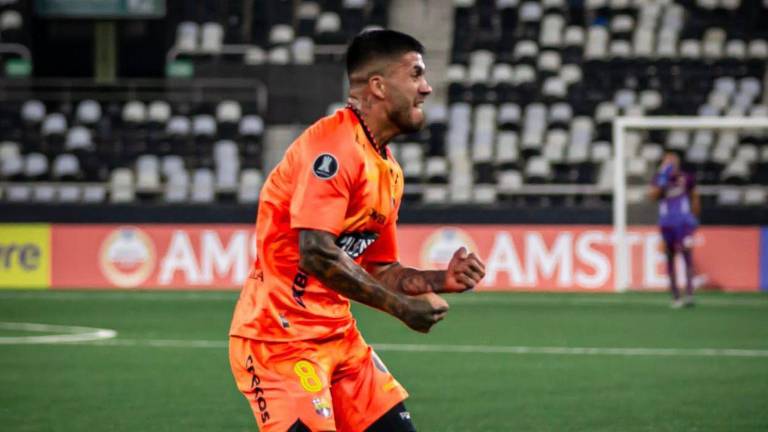 Milton Céliz celebrando su anotación frente a Botafogo por la Fase 3 de Copa Libertadores.