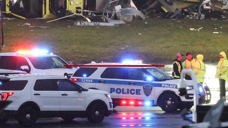 El error que se repite: 3 choques fatales entre aviones y camiones de bomberos que sacudieron a la aviación mundial