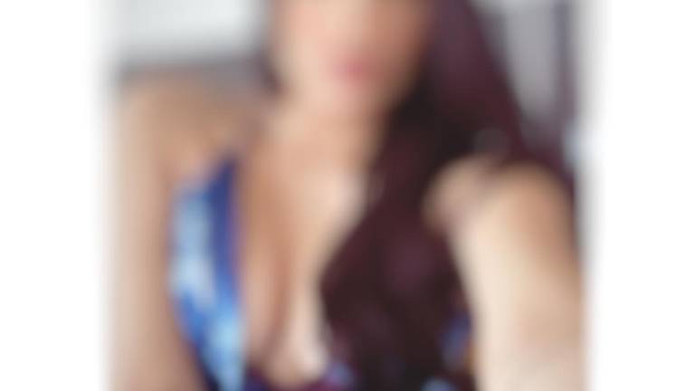 Modelo, que habría sido víctima de violación, es hallada sin vida dentro de un hotel de Manta