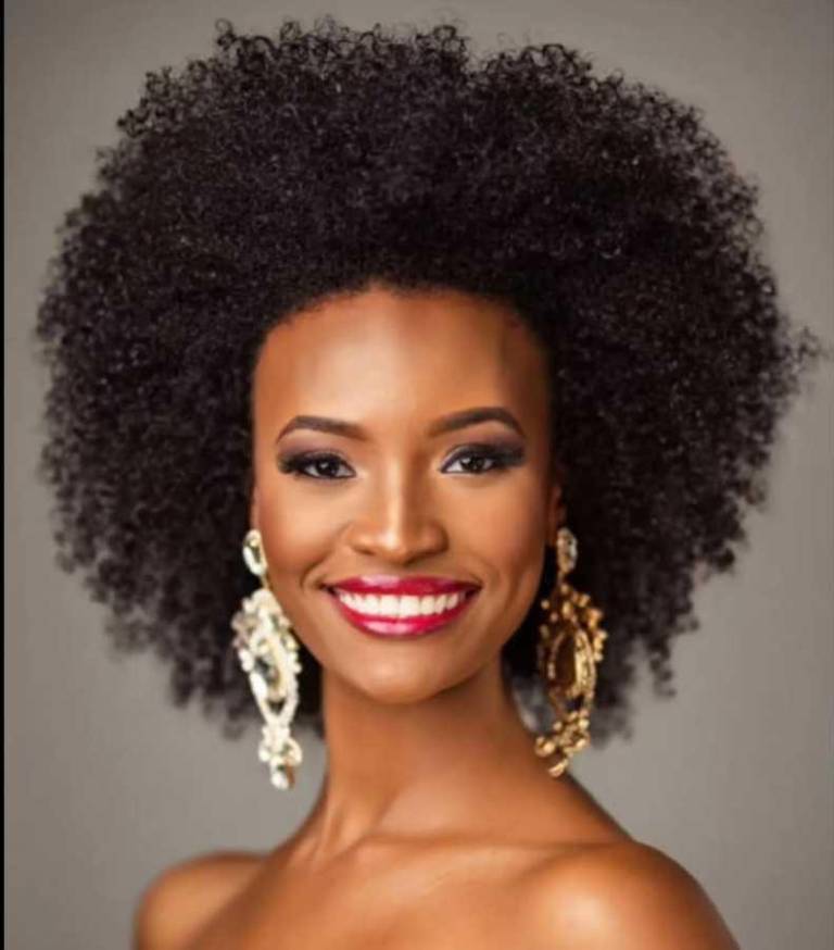 $!Autoridades investigan un posible asesinato o suicidio.