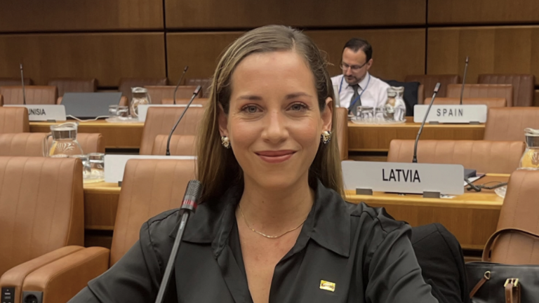 Embajadora Andrea González conversó con la representante de Interpol para la Unión Europea