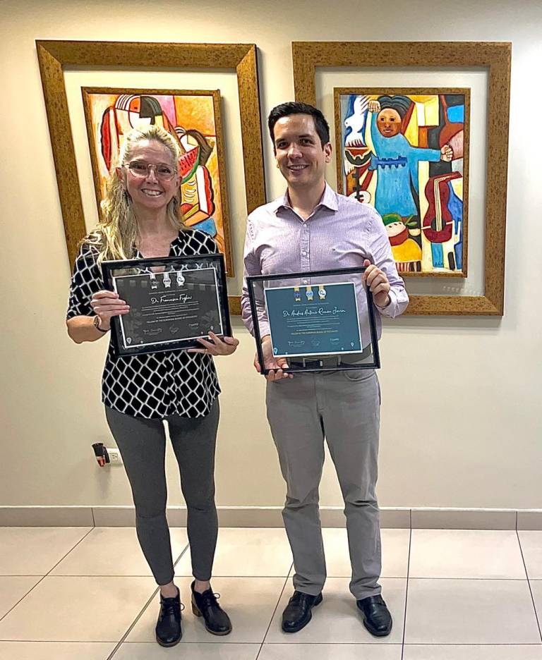 $!Dr. Andrés Román Jarrín y Dra. Francesca Foghini Fiumi.
