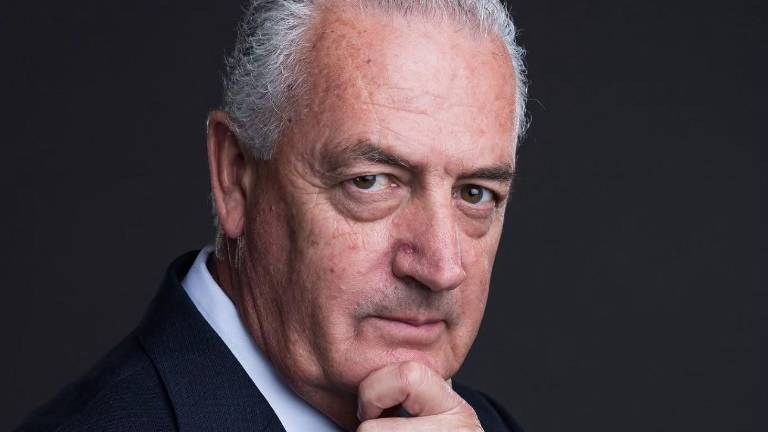 Gustavo Alfaro sigue sin renovar con Paraguay y Chile aparece como alternativa