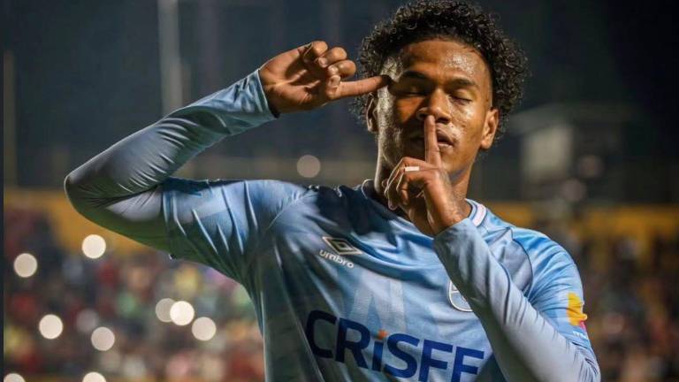 Luis Moreno celebrando el gol anotado a El Nacional por Copa Ecuador