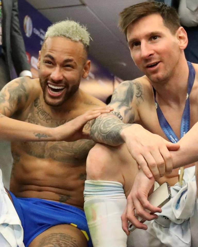 $!Messi y Neymar después del partido.
