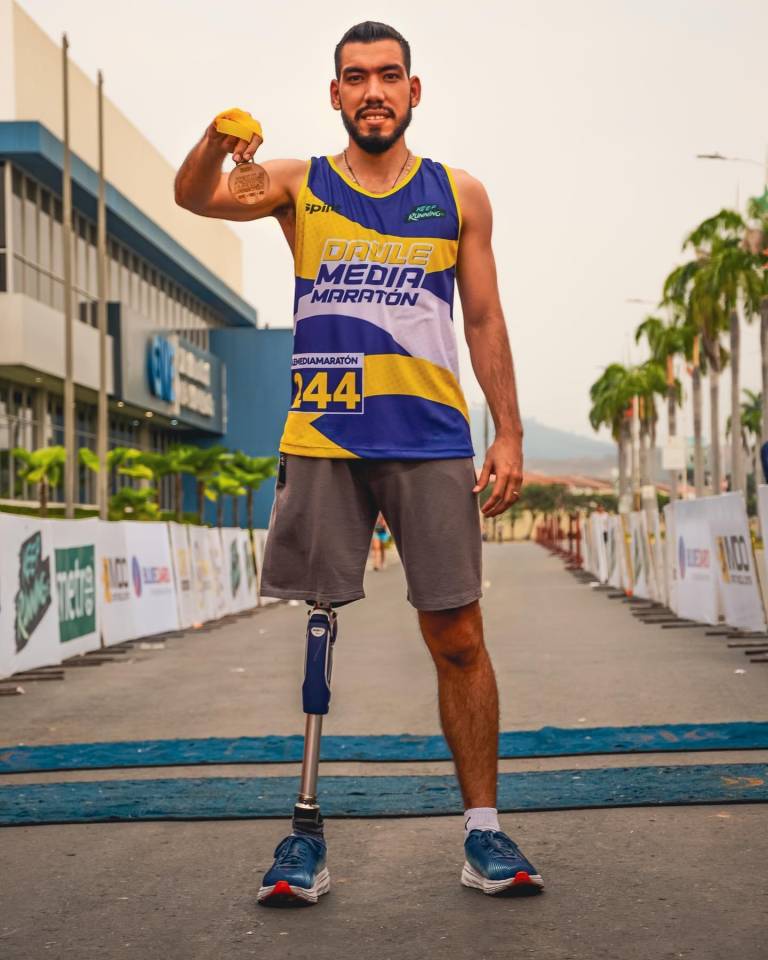 $!Paúl Arteaga: No caminó por varios años, hoy corre y sueña con estar en los Juegos Paralímpicos