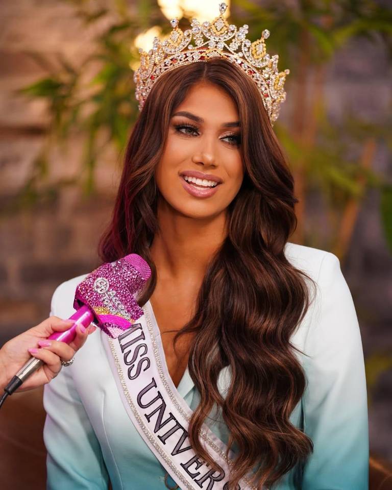 $!La nueva reina destacó el orgullo de representar a la mujer cubana como símbolo de fuerza y resiliencia.